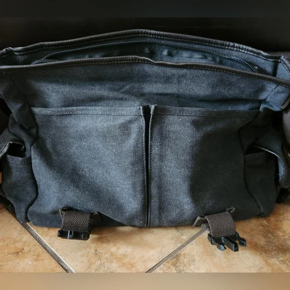 Tao Qiao Vintage Look X-Large Canvas Messenger Bag - Picture 5 of 6